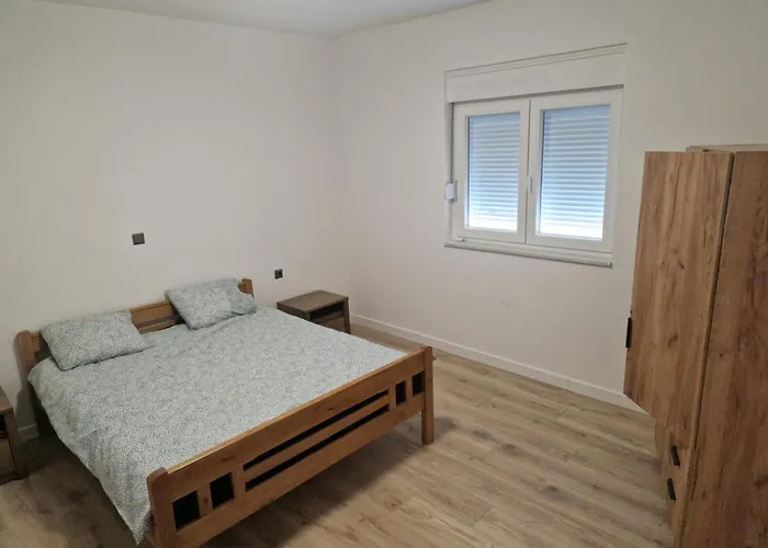 Dom wakacyjny Olive House Kasic